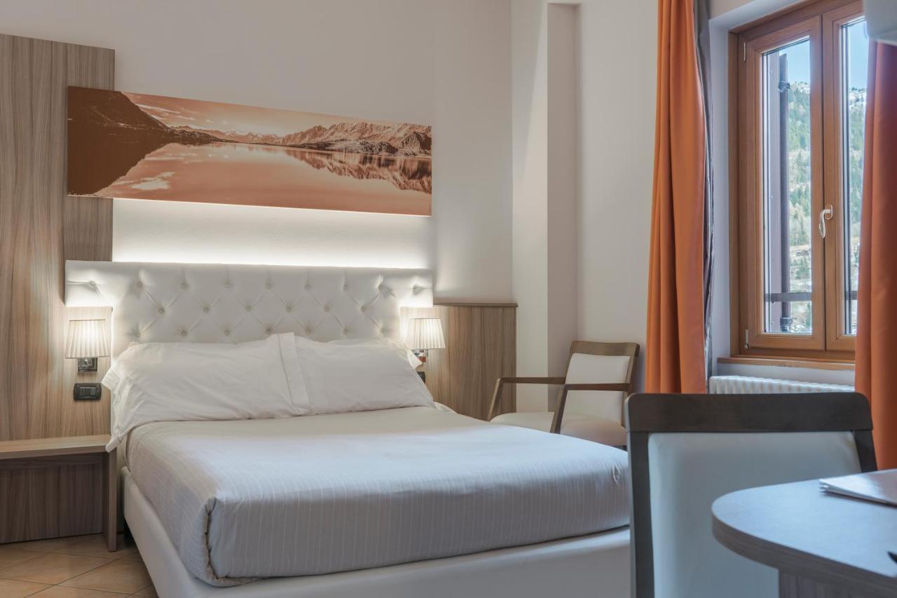 Hotel Garni Cristallo Ponte Di Legno Kültér fotó