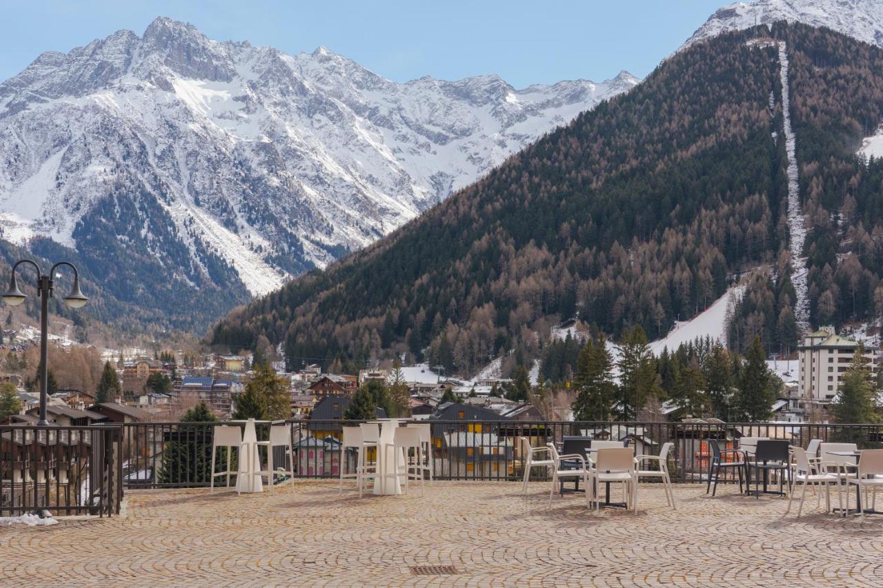 Hotel Garni Cristallo Ponte Di Legno Kültér fotó