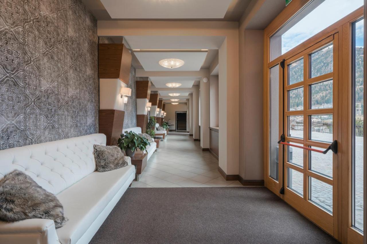 Hotel Garni Cristallo Ponte Di Legno Kültér fotó