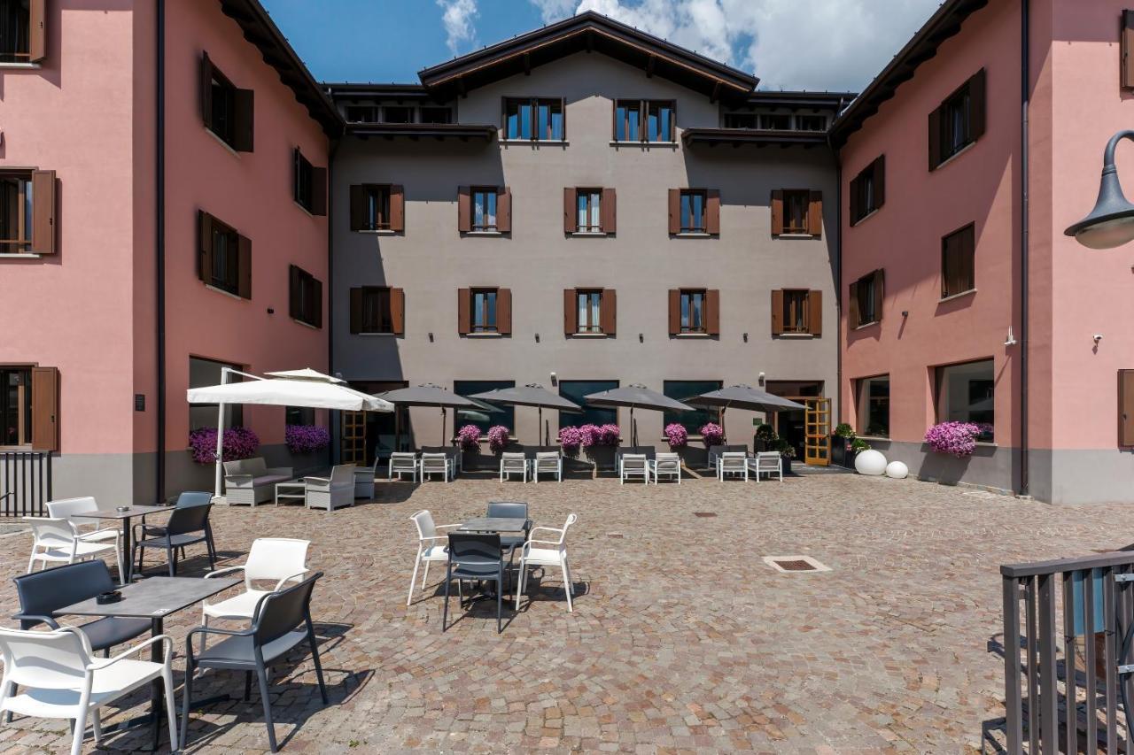 Hotel Garni Cristallo Ponte Di Legno Kültér fotó