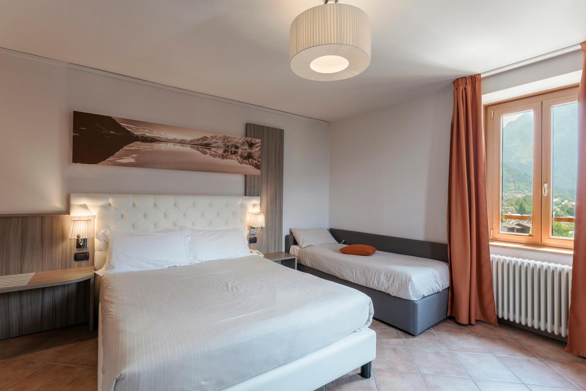 Hotel Garni Cristallo Ponte Di Legno Szoba fotó